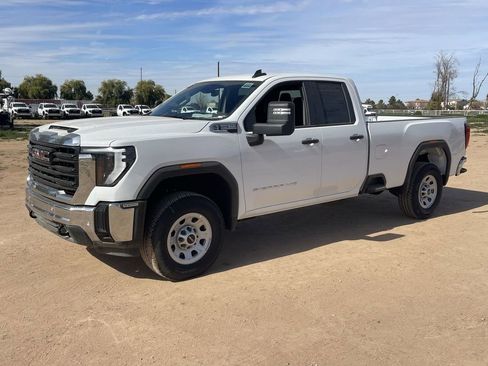 New 2025 GMC Sierra 2500 Pro w/ 1SA Pro Safety Plus Package image 4