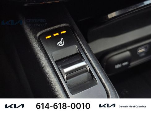 Certified 2024 Kia Telluride S w/ S Sunroof Package AWD/4WD image 31