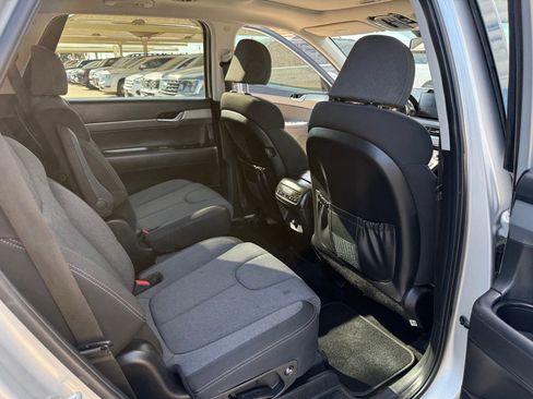Used 2022 Hyundai Palisade SEL image 16