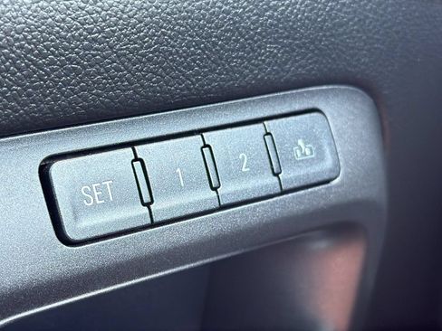 Used 2017 Chevrolet Silverado 1500 LTZ Z71 w/ LTZ Plus Package AWD/4WD image 29