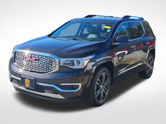 Used 2017 GMC Acadia Denali w/ Technology Package video 2
