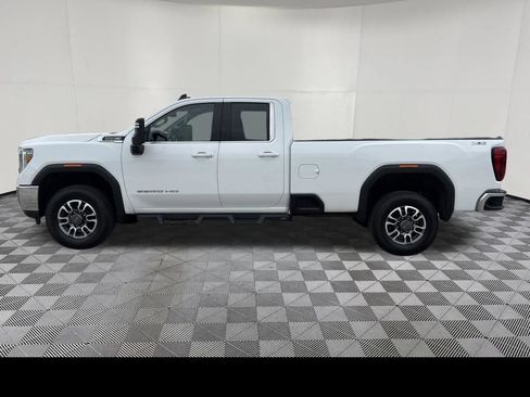 Used 2022 GMC Sierra 3500 SLE w/ SLE Convenience Package AWD/4WD image 9