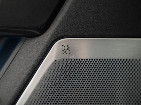 Certified 2023 Ford F150 Lariat w/ Equipment Group 502A High image 46