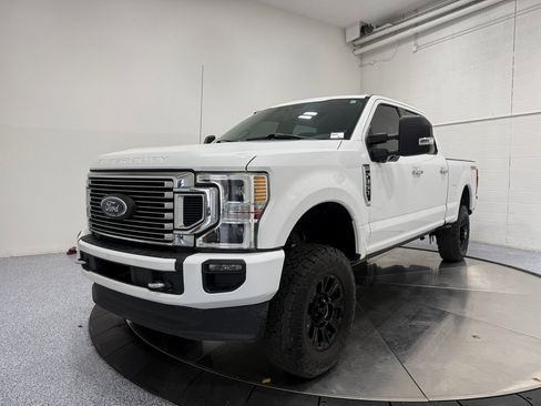 Used 2021 Ford F350 Platinum w/ Tremor Off-Road Package image 3