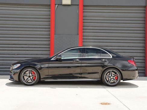 Used 2018 Mercedes-Benz C 63 AMG S image 10