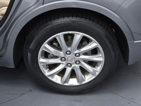 Used 2019 Buick Envision Essence FWD image 27