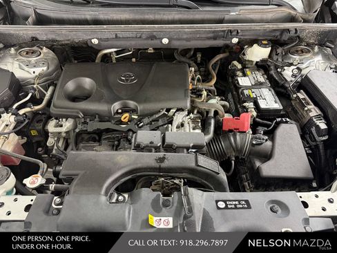 Used 2021 Toyota RAV4 XLE AWD/4WD image 49