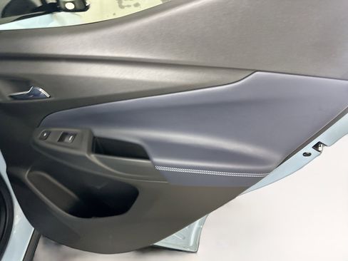 Used 2022 Chevrolet Bolt EUV Premier w/ Sun & Sound Package image 30