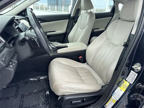 Used 2019 Honda Insight Touring image 11