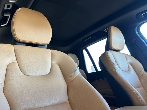 Used 2019 Volvo XC90 T6 Momentum w/ Advanced Package image 21
