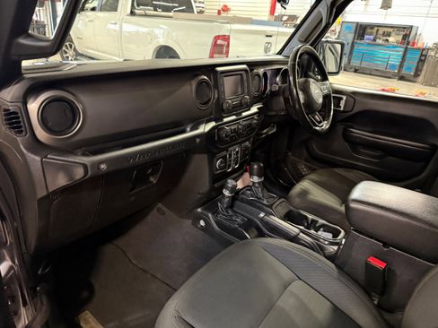 Used 2021 Jeep Wrangler Unlimited Sport w/ Cold Weather Group image 23