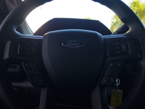 Used 2018 Ford F150 XL w/ Equipment Group 101A Mid image 20
