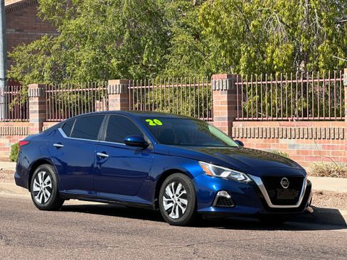 Used 2020 Nissan Altima 2.5 S FWD image 8