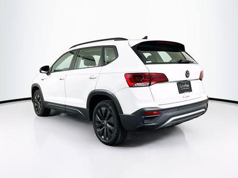 Used 2024 Volkswagen Taos S image 5