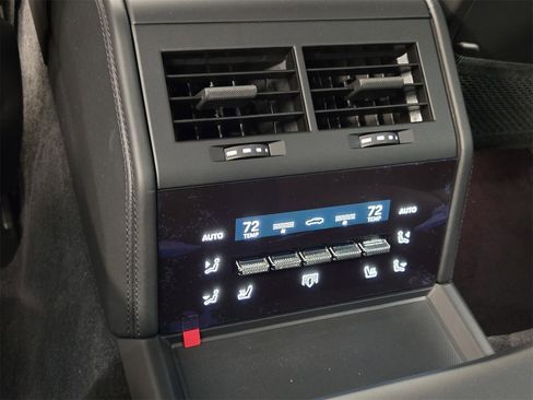 New 2025 Porsche Panamera image 13