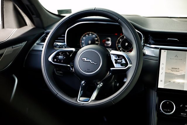 New 2026 Jaguar F-PACE R-Dynamic S AWD/4WD image 31
