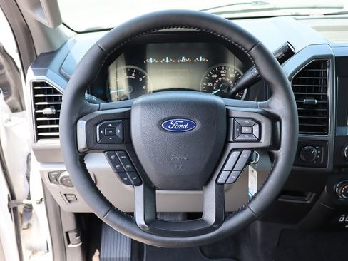 Used 2018 Ford F150 XLT w/ Equipment Group 302A Luxury AWD/4WD image 23
