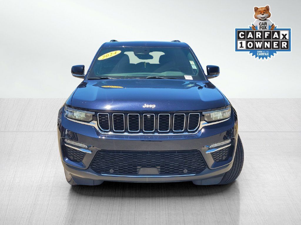 Used 2024 Jeep Grand Cherokee Limited w/ Luxury Tech Group II AWD/4WD image 2