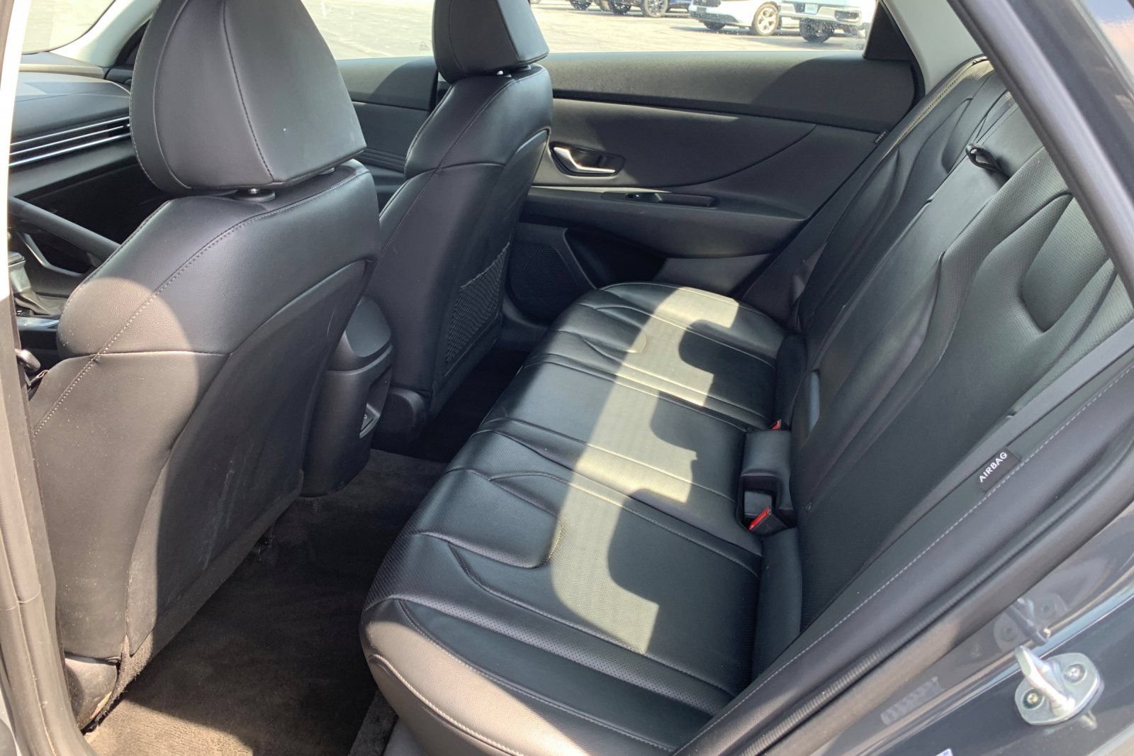 Used 2024 Hyundai Elantra Limited FWD image 14