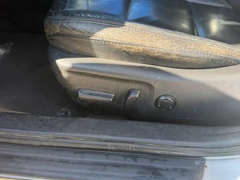 Used 2015 Toyota Avalon XLE Premium FWD image 14