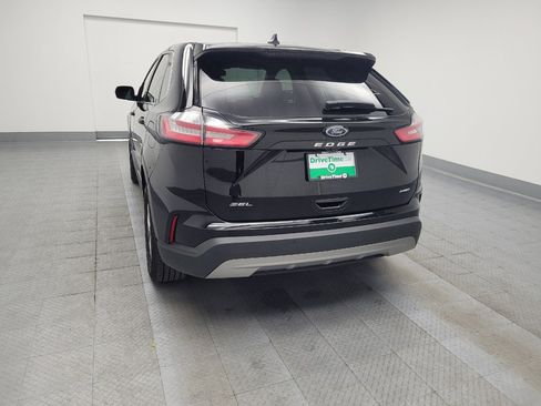 Used 2023 Ford Edge SEL image 6