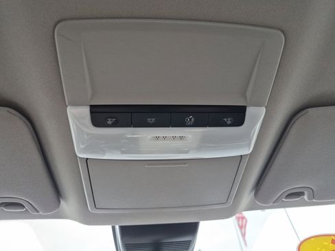 Used 2025 Nissan Altima 2.5 SV image 34