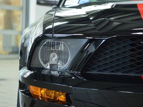 Used 2009 Ford Mustang Shelby GT500 RWD image 12