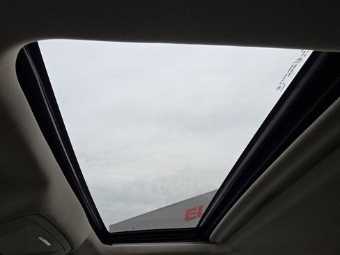 Used 2018 GMC Sierra 1500 SLT w/ Texas SLT Premium Package image 25