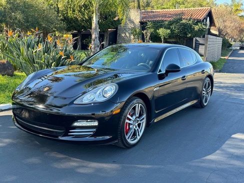 Used 2010 Porsche Panamera 4S image 1