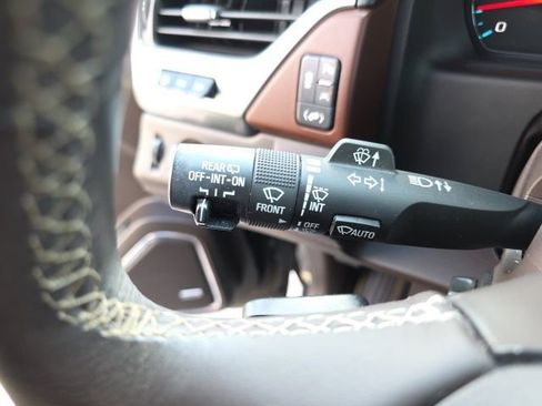 Used 2018 Chevrolet Tahoe Premier image 22