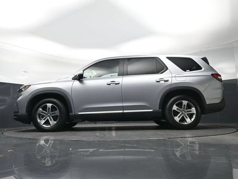 Certified 2024 Honda Pilot EX-L image 32