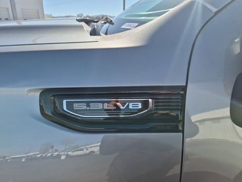 New 2026 GMC Sierra 1500 Elevation image 9