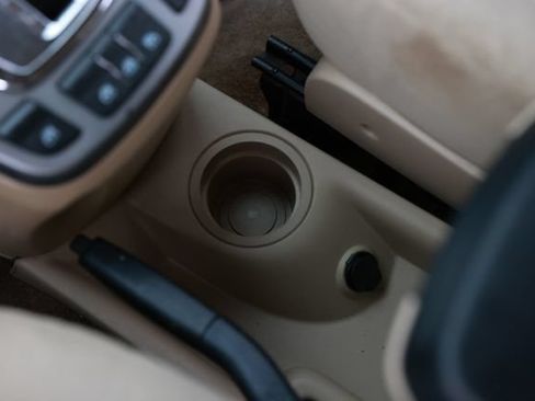 Used 2007 Chevrolet Equinox LS FWD image 40