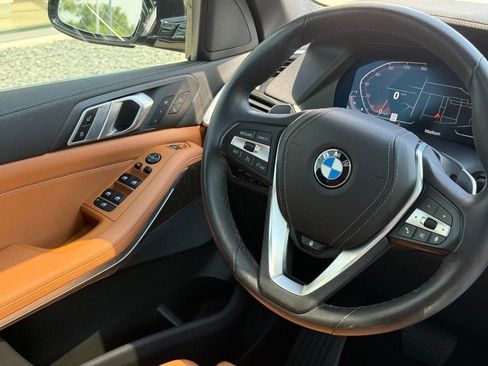 Used 2022 BMW X5 xDrive40i w/ Luxury Seating Package AWD/4WD image 14