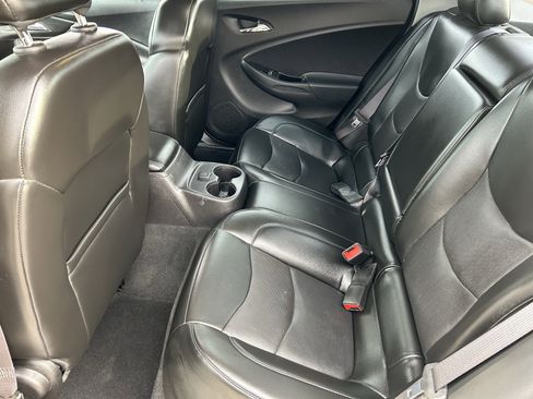 Used 2017 Chevrolet Volt LT w/ Comfort Package image 16