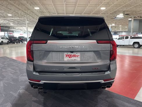 New 2026 GMC Yukon XL Denali w/ Sun & Power Step Package AWD/4WD image 4