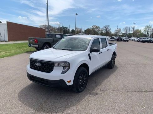 Used 2025 Ford Maverick XL w/ Equipment Group 102A image 3