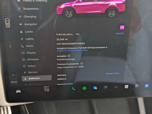 Used 2023 Tesla Model X image 29