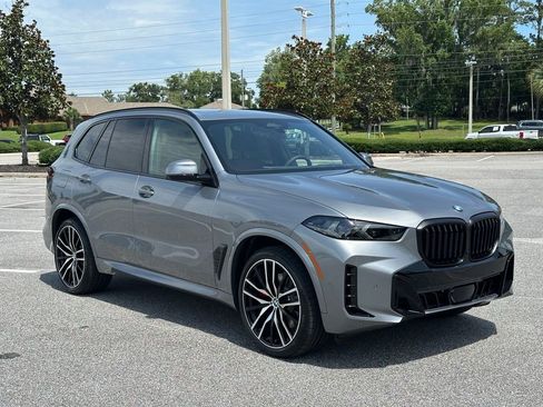 New 2026 BMW X5 xDrive40i w/ M Sport Package AWD/4WD image 7