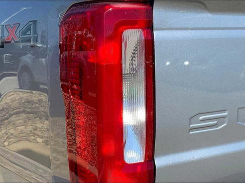 Certified 2024 Ford F250 XLT image 14