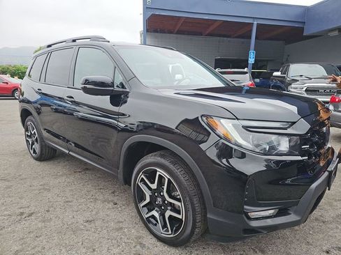 Used 2022 Honda Passport Elite image 2