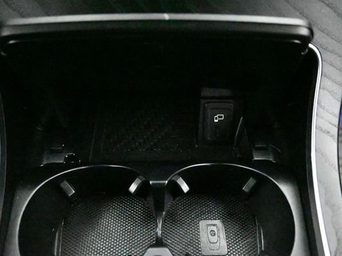 Used 2023 Mercedes-Benz GLC 300 4MATIC Coupe image 41