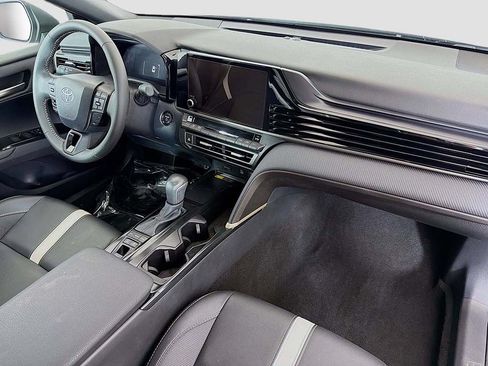 Used 2026 Toyota Camry SE FWD image 20