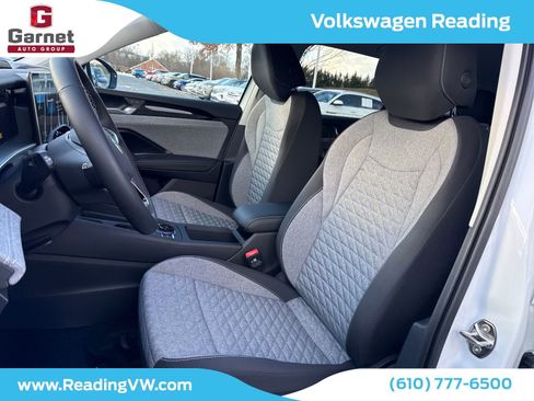 New 2026 Volkswagen Tiguan S image 10