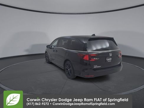 Used 2024 Honda Odyssey Sport image 13