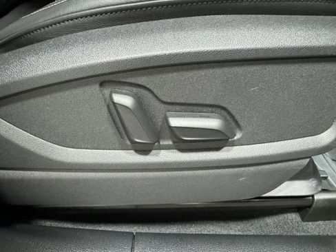 Certified 2025 Audi Q5 Premium w/ Convenience Plus Package image 21