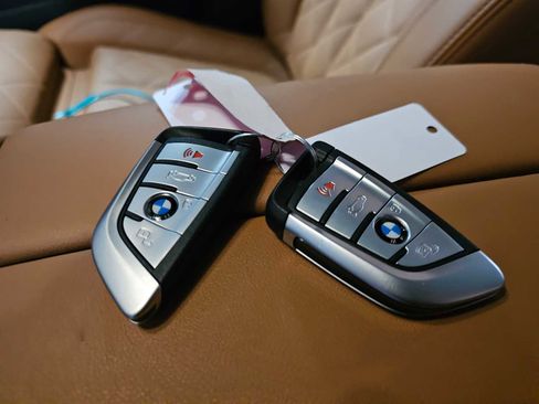 Used 2023 BMW X5 xDrive40i w/ Luxury Seating Package image 36