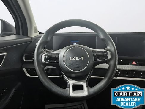 Used 2023 Kia Sportage LX FWD image 33