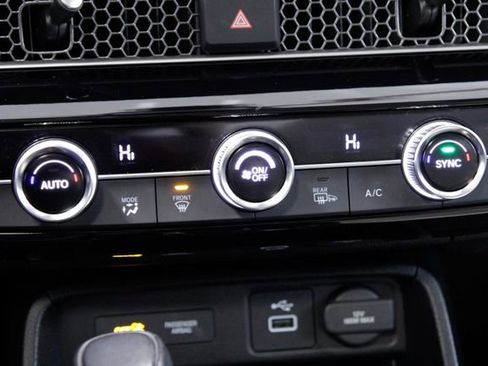 Certified 2023 Honda Civic EX image 30