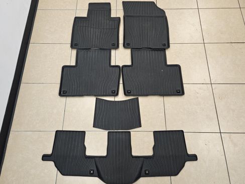 Certified 2025 Volvo XC90 B6 Plus w/ Protection Package Premier image 48